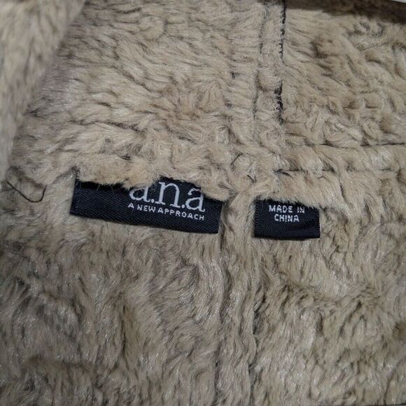 A.N.A. Vest Women Medium Open Front Faux Fur Neutral Fall Autumn Brown M - Picture 4 of 5